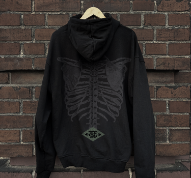 TNC - ZIP - RIBS N BONES